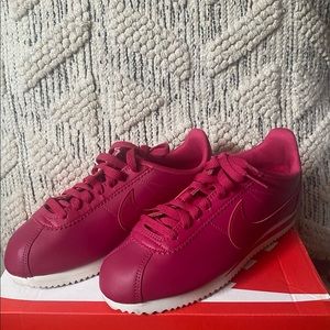 Nike pink classic  Cortez